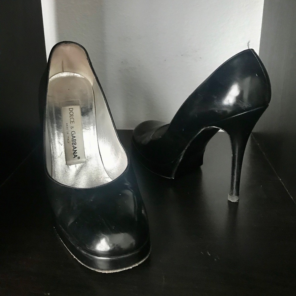 Dolce & Gabbana Black Pumps